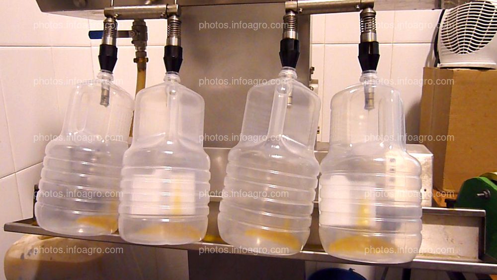 Botellas para envasar aceite