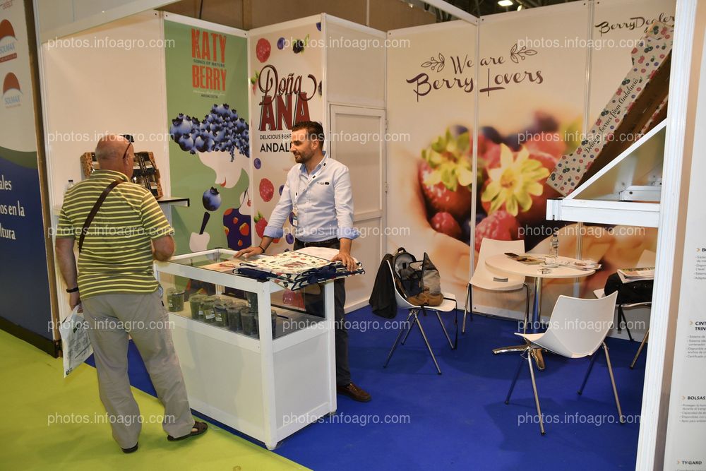 Berry Dealer - Stand Infoagro Exhibition
