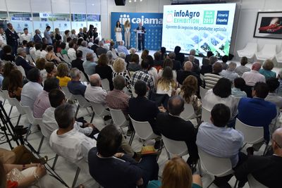 Inauguración por parte del Alcalde de Roquetas de Mar, D. Gabriel Amat Ayllón