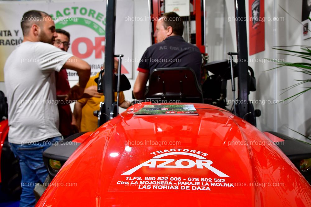 Tractores Azor - Stand en Infoagro Exhibition 2023