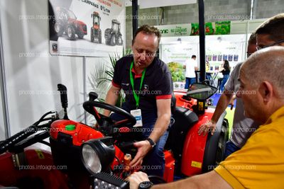 Tractores Azor - Stand en Infoagro Exhibition 2023