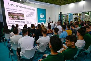 Sala de conferencias de Infoagro Exhibition 2025, lleva de asistentes a una de las ponencias del Infoagro Summit 2025