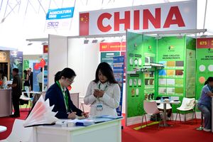 Expositores del China Pavilion en Infoagro Exhibition 2025