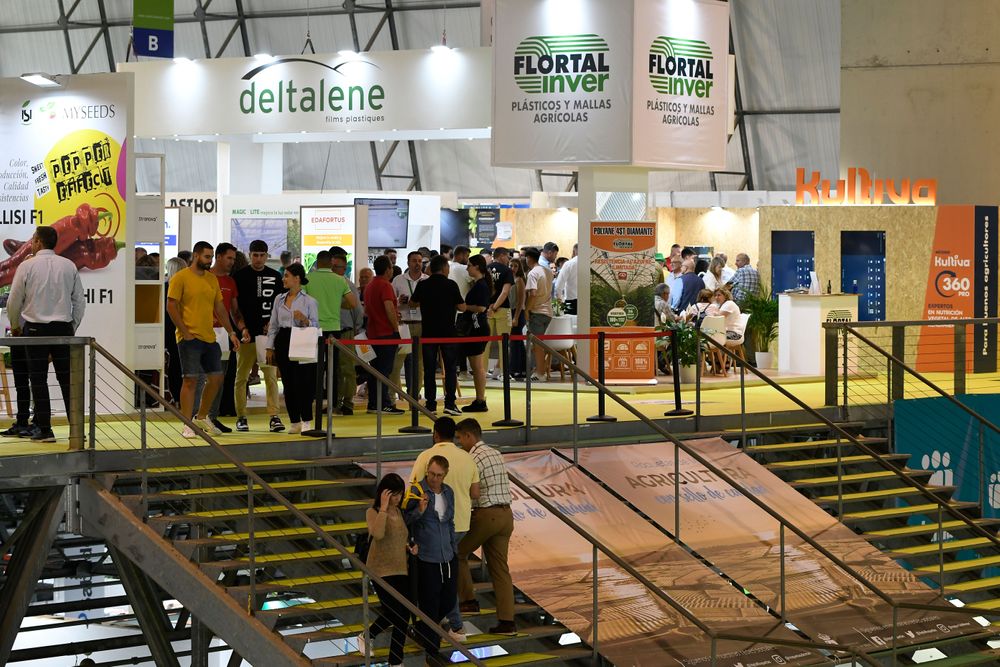 Visitantes profesionales en la planta superior de Infoagro Exhibition 2025