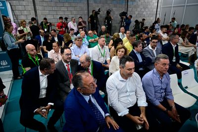 Algunos de los premiados en sus asientos durante la Ceremonia de Entrega de Premios IE2025