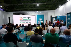 Asistentes a la Ceremonia de Entrega de Premios IE2025