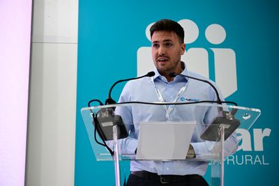 Discurso de Saúl Martínez, director comercial de Alarcontrol, tras recoger el Premio Eficiencia en el Uso del Agua IE2025