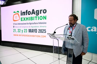 Manuel González, director general de Brandt Europe, durante su discurso tras recoger el Premios Nutrición Vegetal IE2025