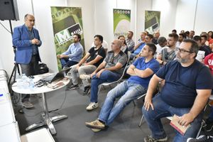 Presentación comercial de una de las empresas expositoras en Infoagro Exhibition 2019