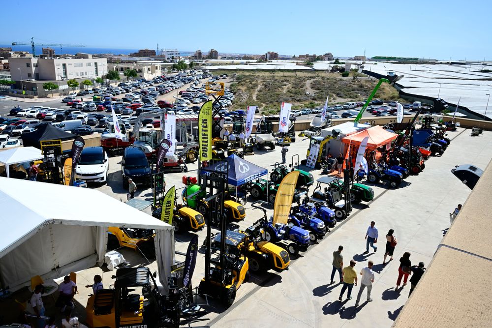 Zona exterior de maquinaria, en Infoagro Exhibition 2025