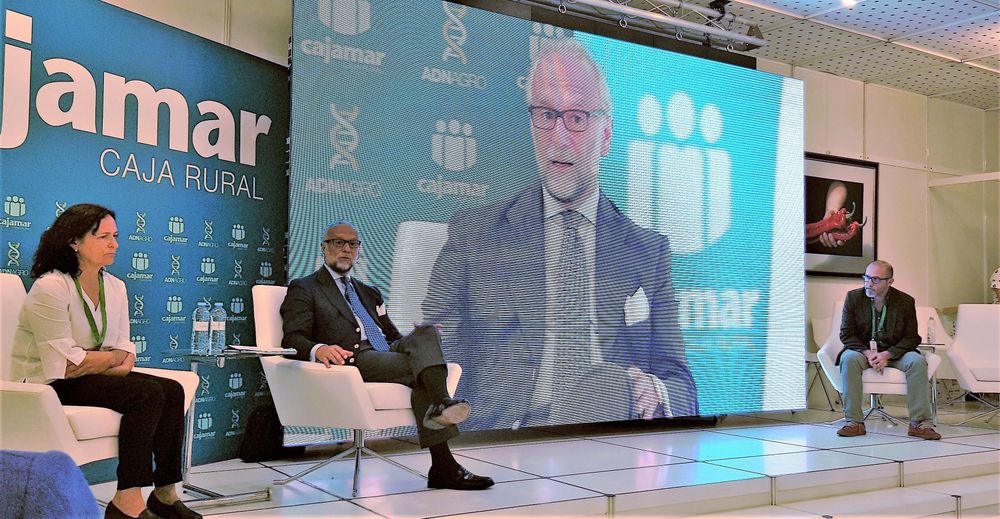 Conferencia de José María O'Kean, economista, en Infoagro Exhibition 2019, durante su valoración socioeconómica de la provincia de Almería